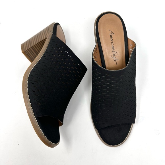 American Eagle Women’s Black Open Toe Black Suede Sandals - Picture 3 of 11